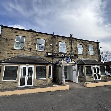 The Wickham Arms Hotel Cleckheaton Dış mekan fotoğraf